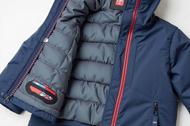 Snowsuit Buying 101: Key Features to Consider Before Making a Purchase